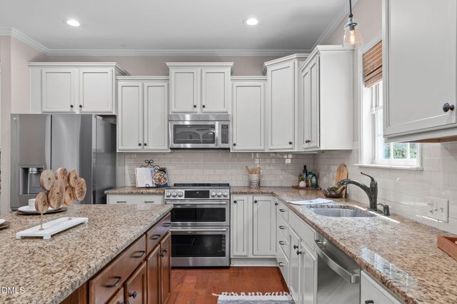 6432 Cardinaux Lane, Holly Springs, NC 27540