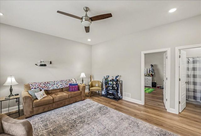 110 Hackberry Court, Frankfort, KY 40601