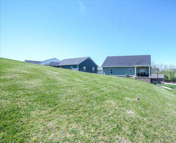 110 Hackberry Court, Frankfort, KY 40601
