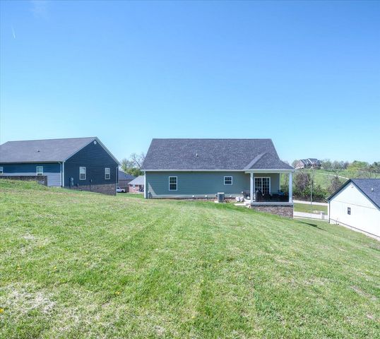 110 Hackberry Court, Frankfort, KY 40601