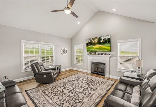 110 Hackberry Court, Frankfort, KY 40601