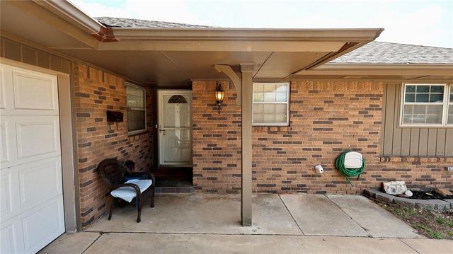 7613 NW 28th Street, Bethany, OK 73008
