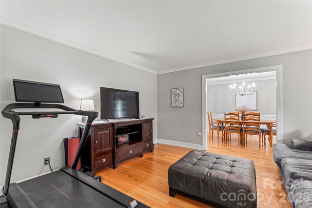 108 Brookmeade Drive, Statesville, NC 28625