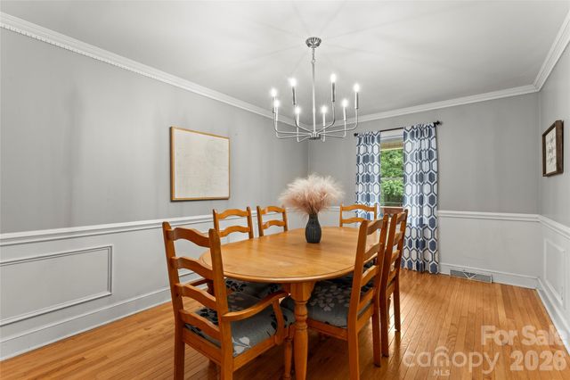 108 Brookmeade Drive, Statesville, NC 28625