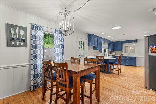 108 Brookmeade Drive, Statesville, NC 28625