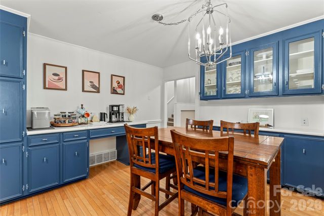 108 Brookmeade Drive, Statesville, NC 28625