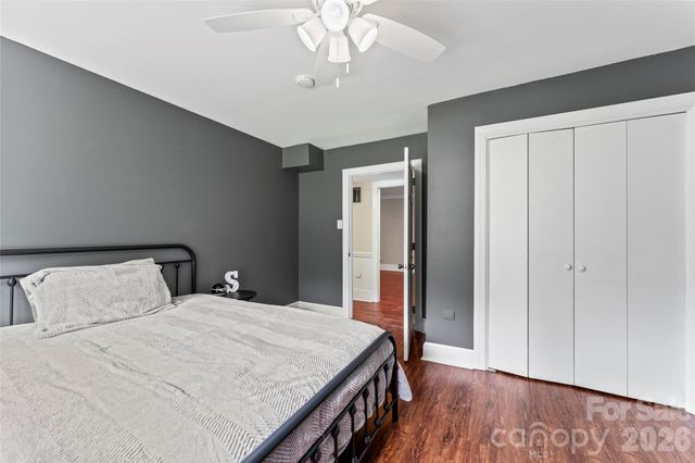 108 Brookmeade Drive, Statesville, NC 28625