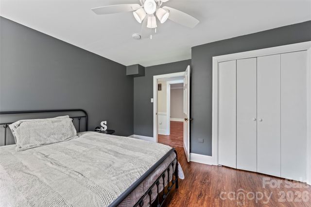 108 Brookmeade Drive, Statesville, NC 28625