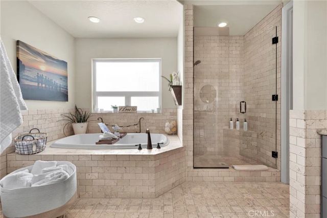 8311 Macron, Oak Hills, CA 92344