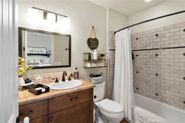 8311 Macron, Oak Hills, CA 92344