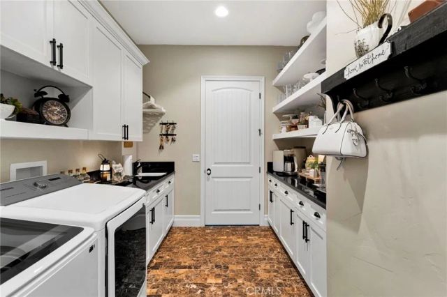 8311 Macron, Oak Hills, CA 92344