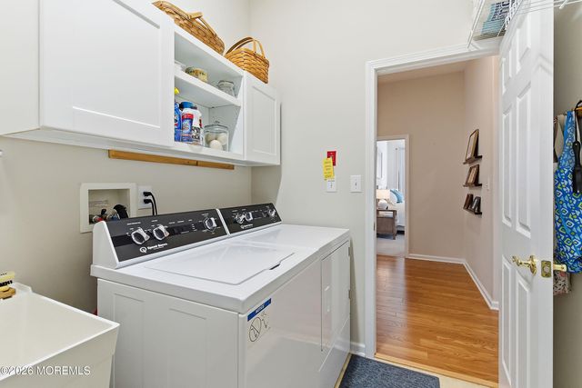 1 Old Mill Court, Barnegat, NJ 08005