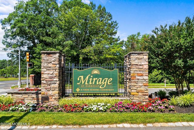 1 Old Mill Court, Barnegat, NJ 08005