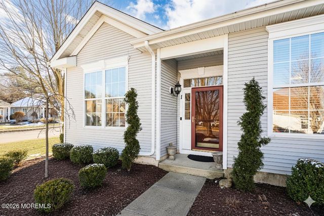 1 Old Mill Court, Barnegat, NJ 08005