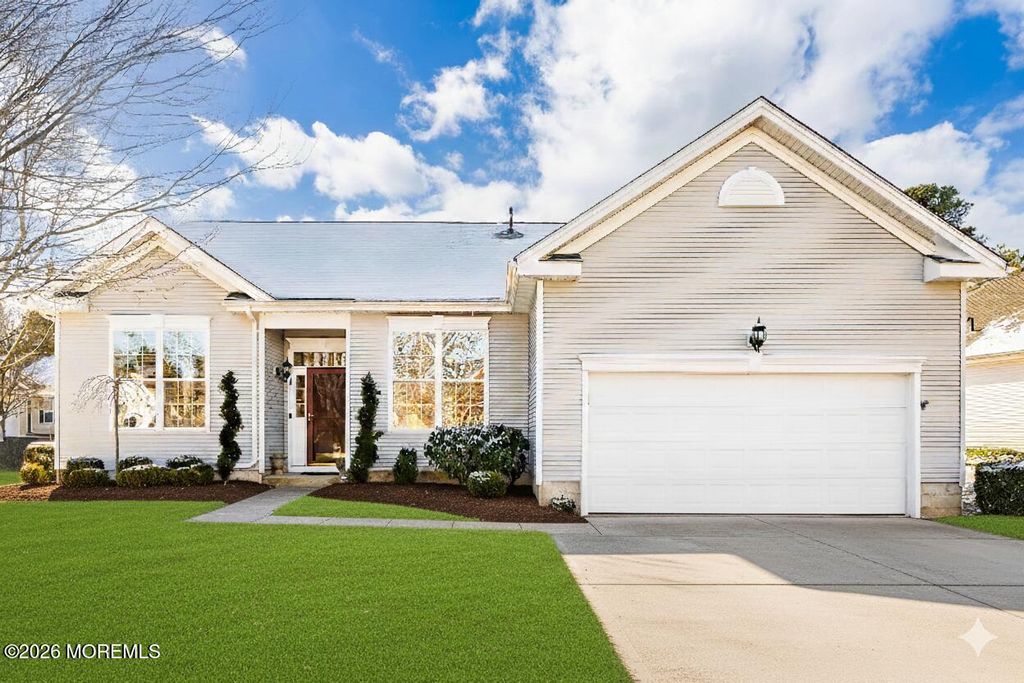 1 Old Mill Court, Barnegat, NJ 08005