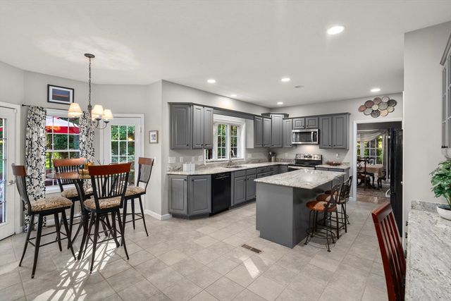 150 Sprague, Northbridge, MA 01534