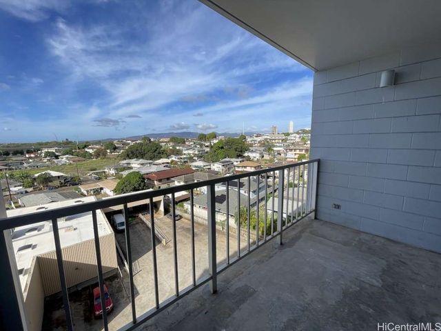 99-60 Kauhale Street 704, Aiea, HI 96701