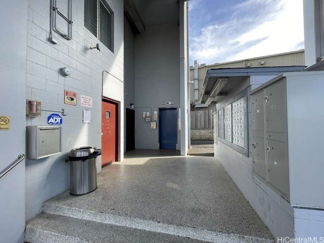 99-60 Kauhale Street 704, Aiea, HI 96701