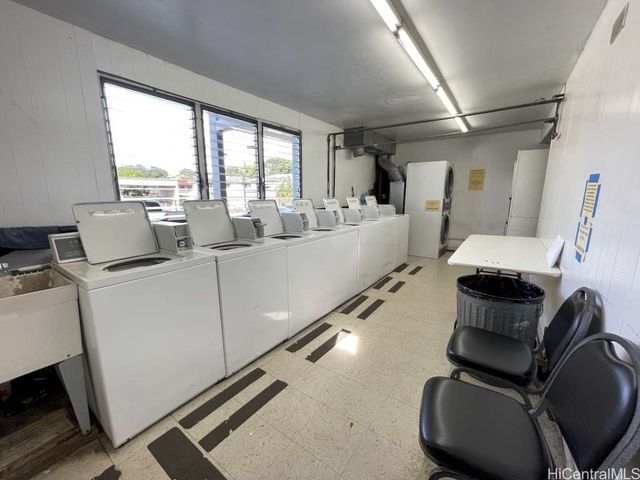 99-60 Kauhale Street 704, Aiea, HI 96701