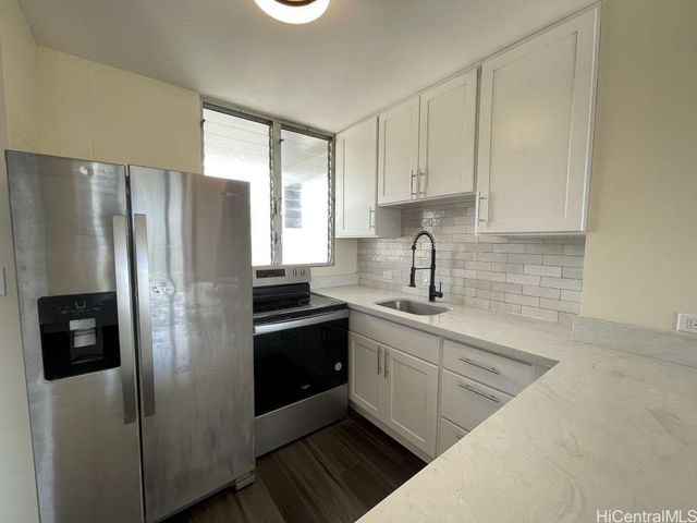 99-60 Kauhale Street 704, Aiea, HI 96701