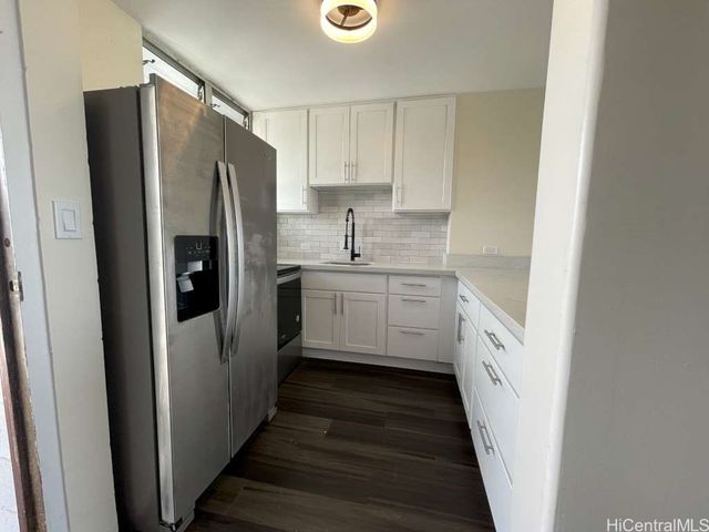 99-60 Kauhale Street 704, Aiea, HI 96701