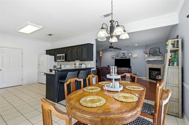 408 Sunshine Trail, Bells, TX 75414