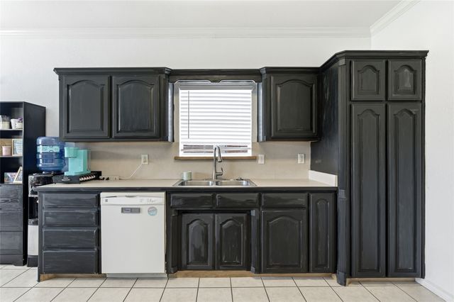 408 Sunshine Trail, Bells, TX 75414