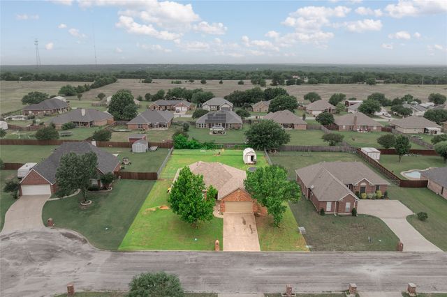 408 Sunshine Trail, Bells, TX 75414