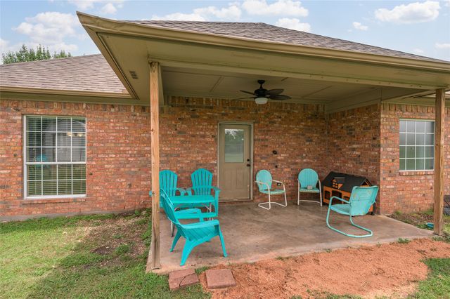408 Sunshine Trail, Bells, TX 75414