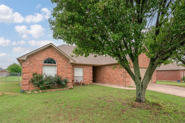 408 Sunshine Trail, Bells, TX 75414