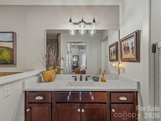 29 W French Broad Street 316, Brevard, NC 28712
