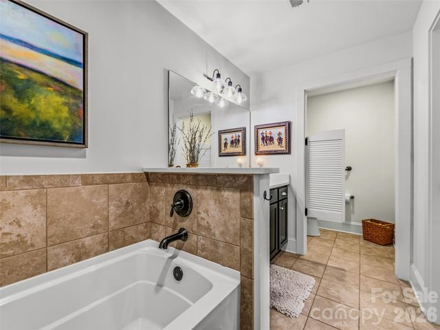 29 W French Broad Street 316, Brevard, NC 28712
