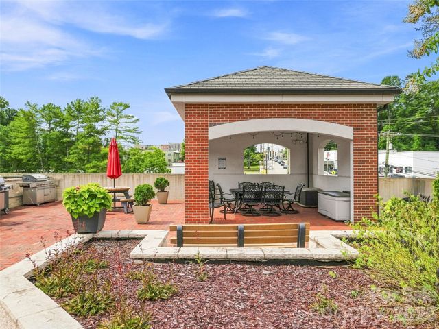 29 W French Broad Street 316, Brevard, NC 28712