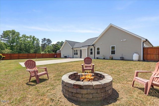 103 Sugarhill Drive, Zebulon, NC 27597