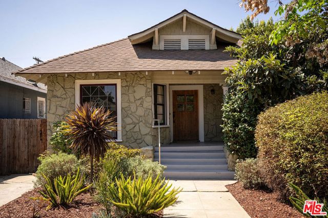 2128 W 30th Street, Los Angeles, CA 90018