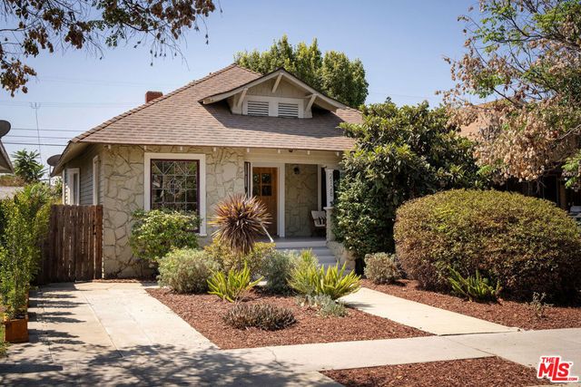 2128 W 30th Street, Los Angeles, CA 90018