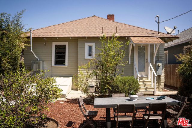 2128 W 30th Street, Los Angeles, CA 90018