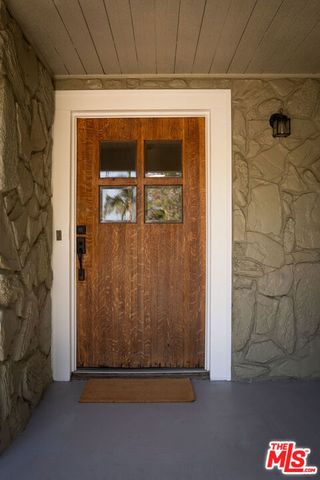 2128 W 30th Street, Los Angeles, CA 90018