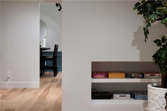 11305 Valley Spring Lane, Studio City, CA 91602