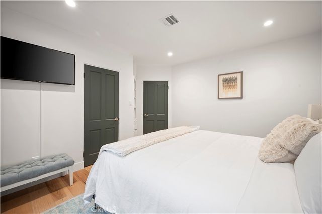 11305 Valley Spring Lane, Studio City, CA 91602