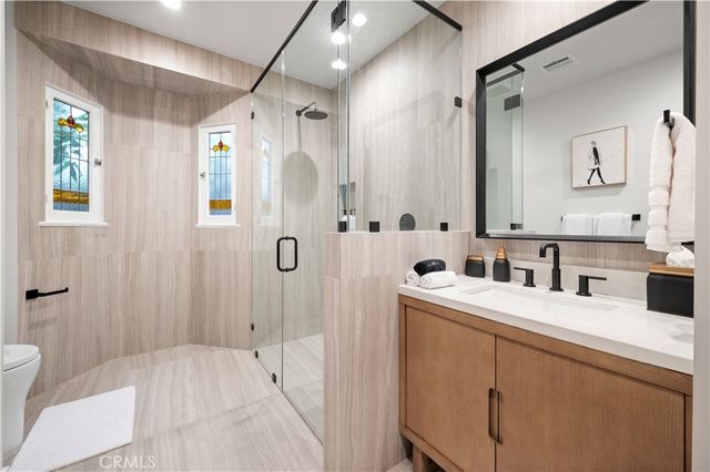 11305 Valley Spring Lane, Studio City, CA 91602