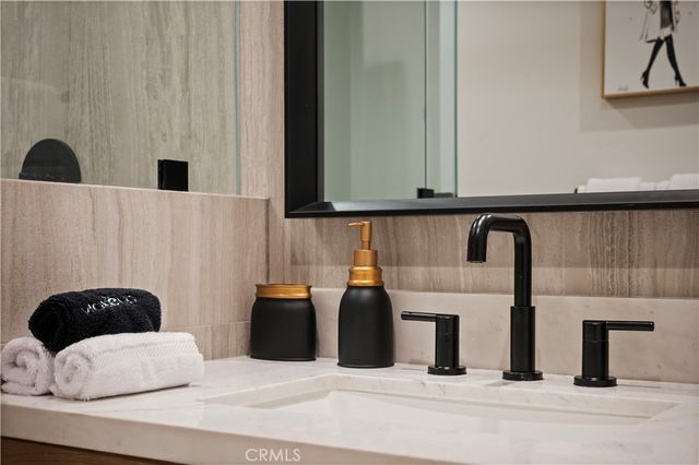 11305 Valley Spring Lane, Studio City, CA 91602