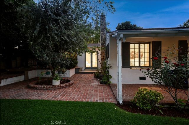 11305 Valley Spring Lane, Studio City, CA 91602