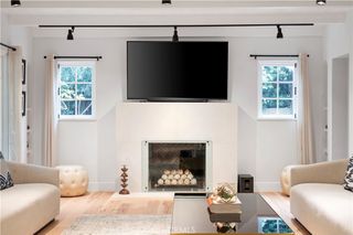 11305 Valley Spring Lane, Studio City, CA 91602