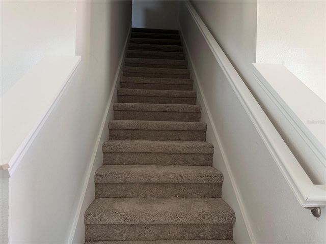 7612 DEER VALLEY CIRCLE 70, Tampa, FL 33635