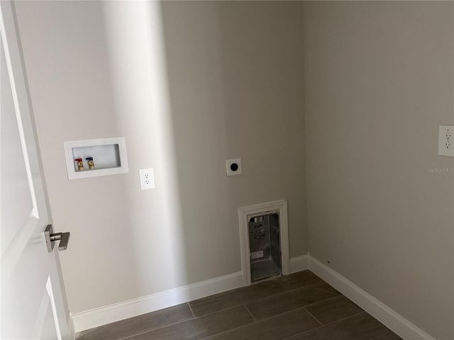 7612 DEER VALLEY CIRCLE 70, Tampa, FL 33635