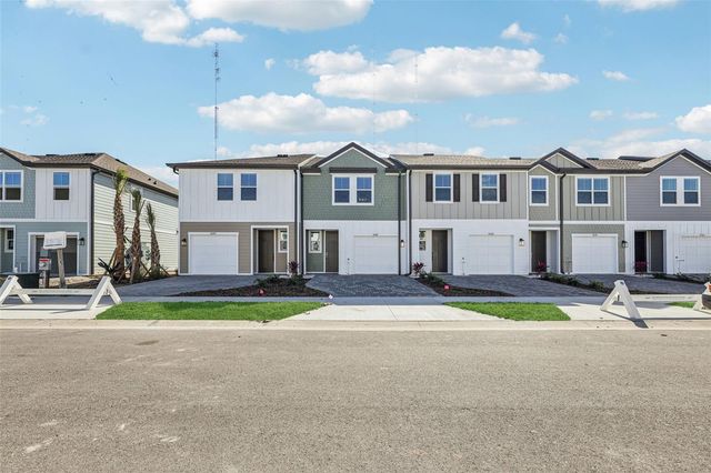 7612 DEER VALLEY CIRCLE 70, Tampa, FL 33635