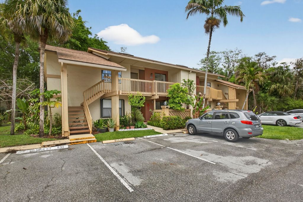 13085 Belhaven Court 4, Wellington, FL 33414