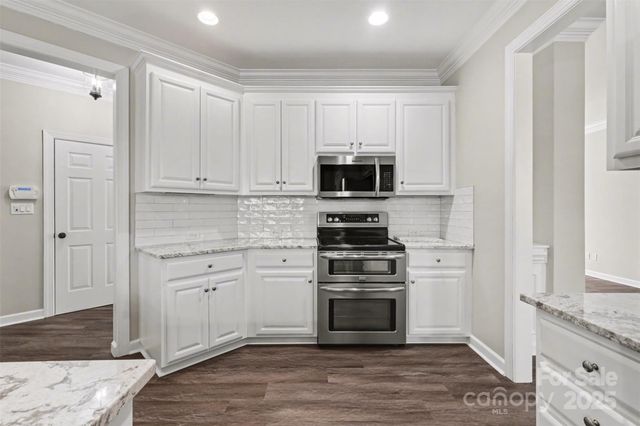 9529 Numenore Drive, Charlotte, NC 28269