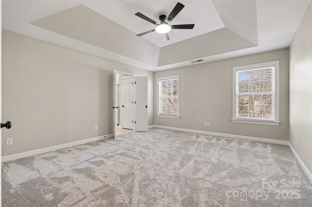 9529 Numenore Drive, Charlotte, NC 28269